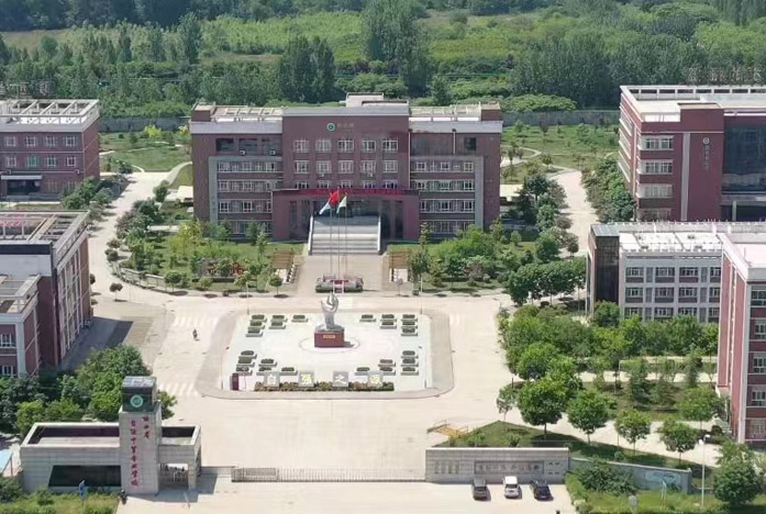 学校宣传片-1